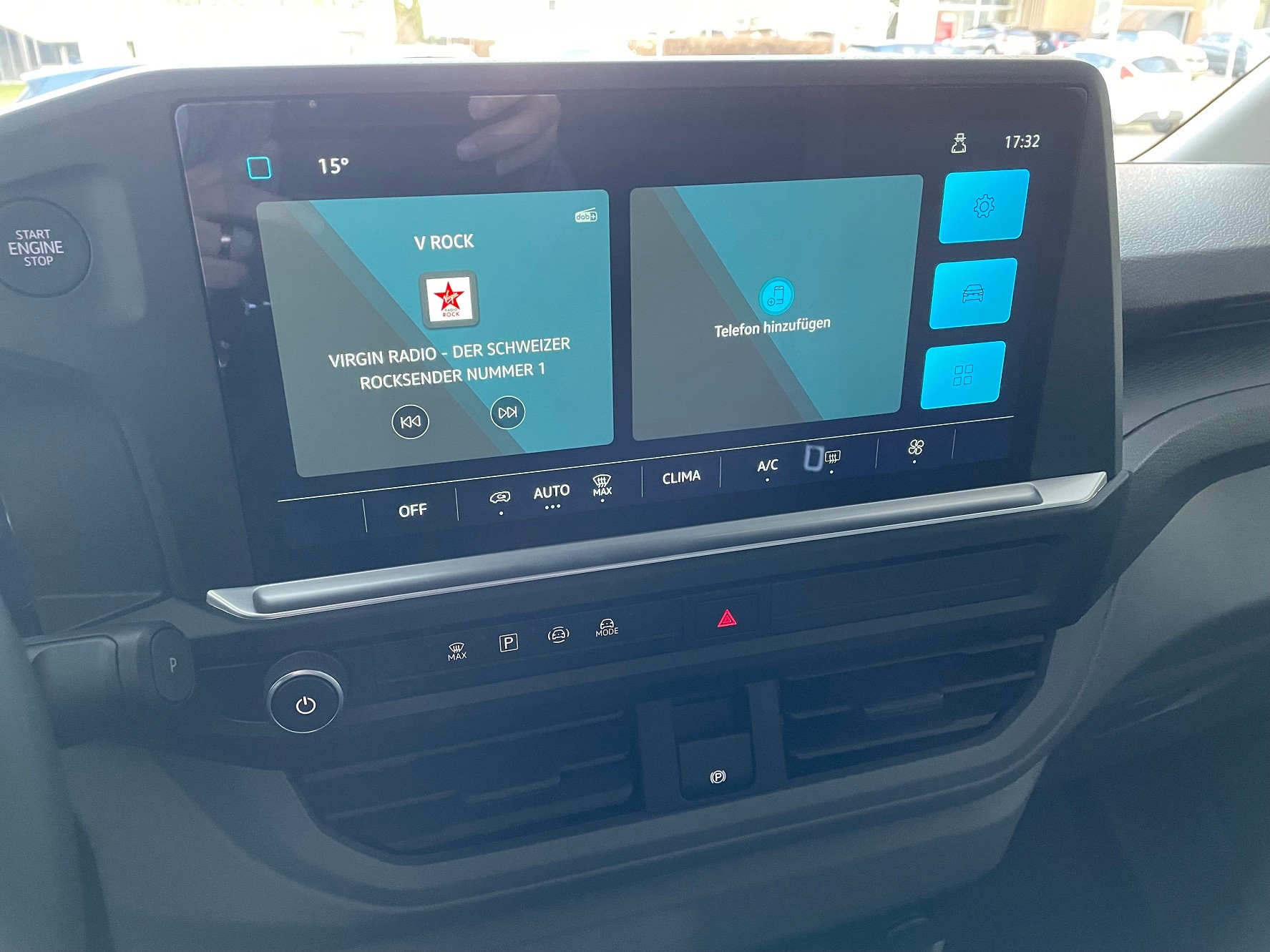 VW Transporter 2.0 TDI Automat-image-12