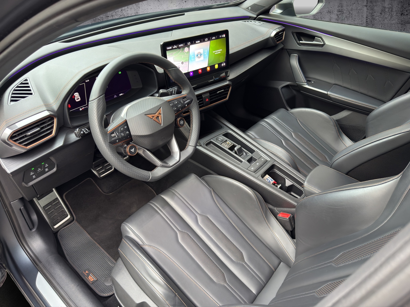 CUPRA Formentor 2.5TSI VZ5 4Drive DSG Magnetic Grey Matt *CH-Fahrzeug*-image-6