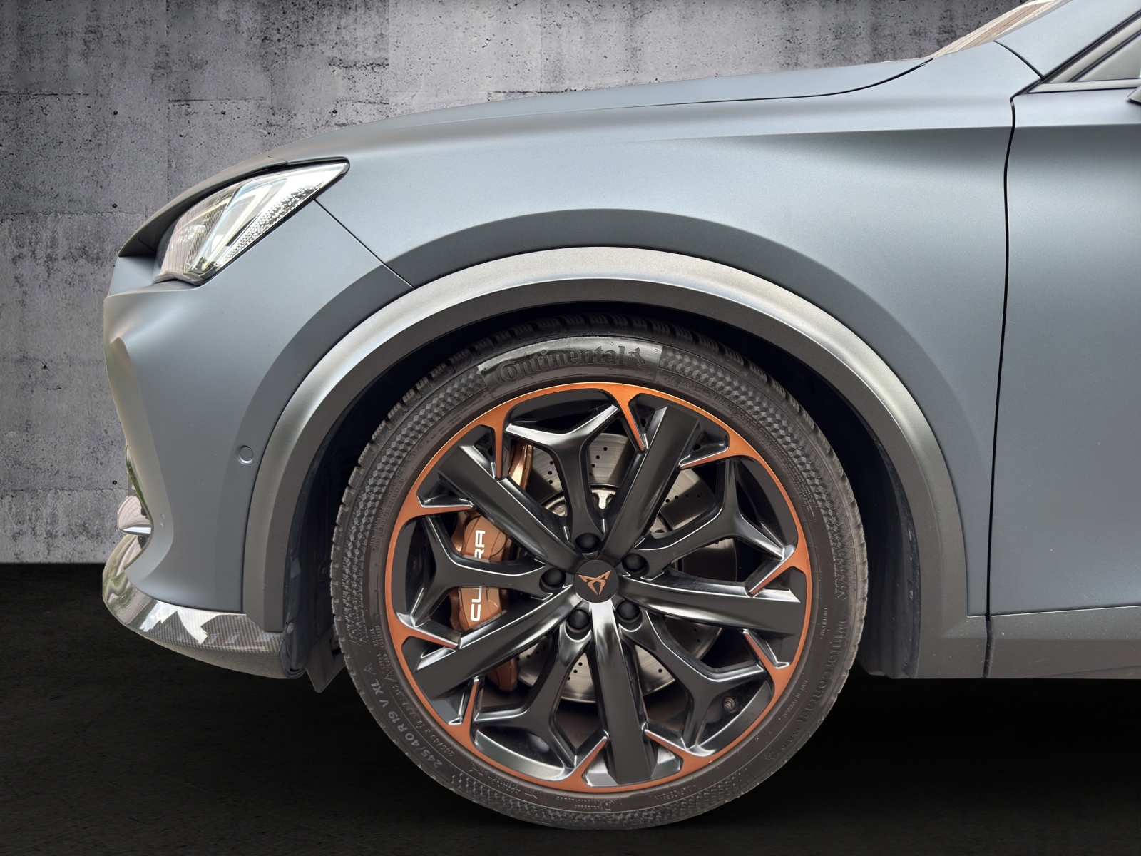 CUPRA Formentor 2.5TSI VZ5 4Drive DSG Magnetic Grey Matt *CH-Fahrzeug*-image-4