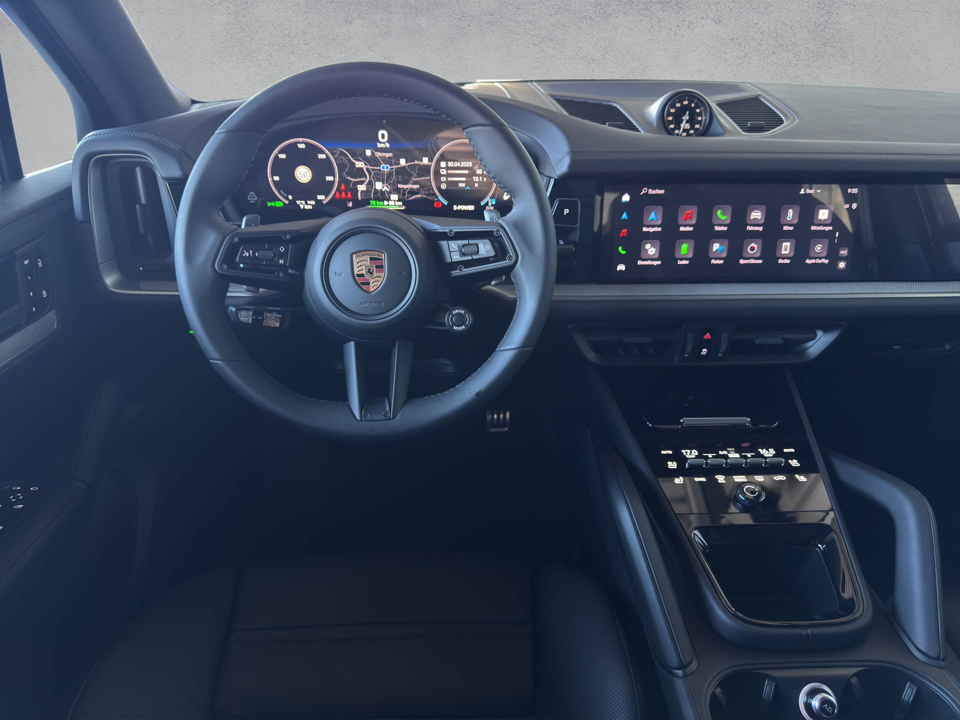 PORSCHE Cayenne S E-Hybrid-image-6