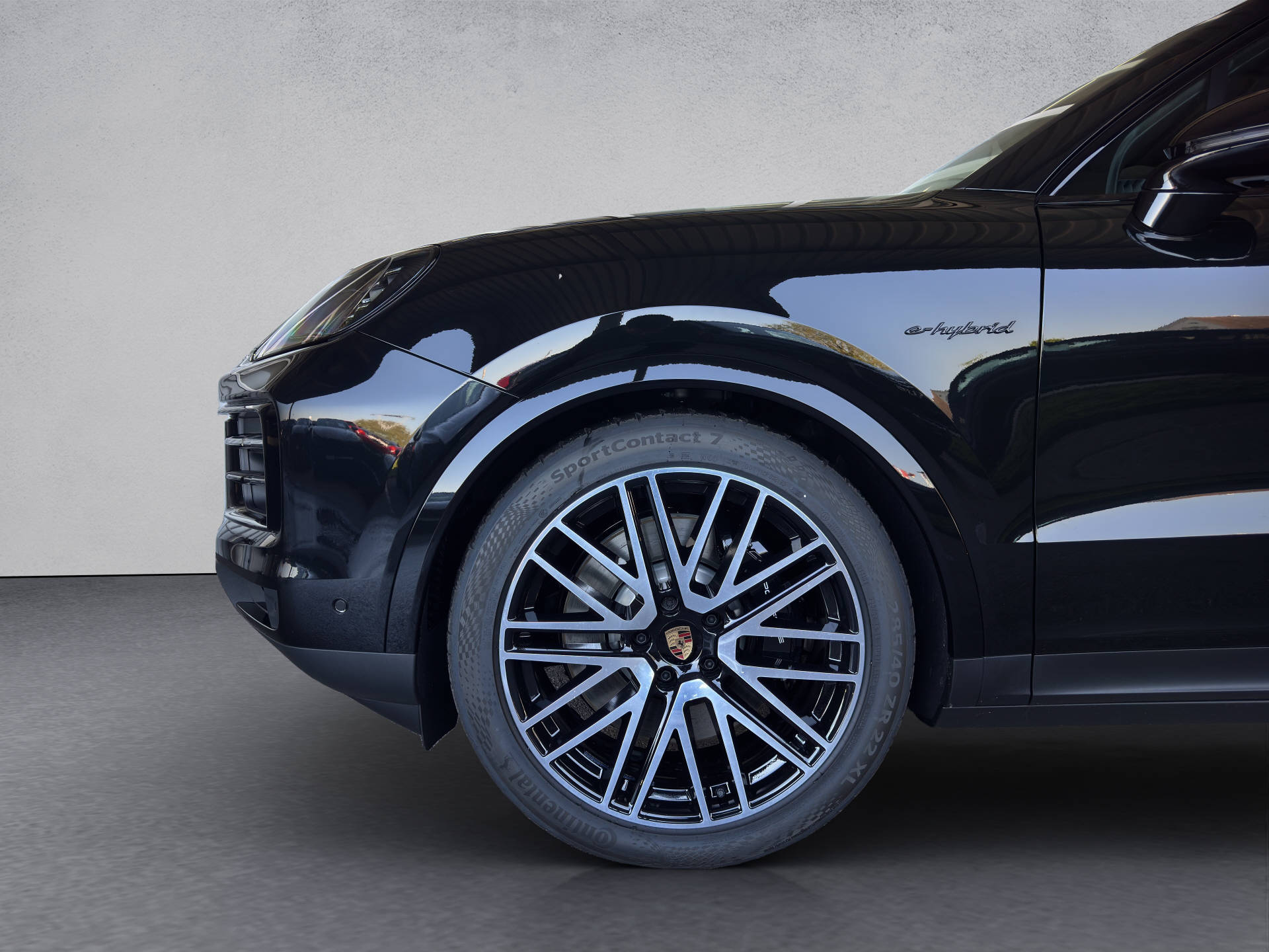 PORSCHE Cayenne S E-Hybrid-image-15