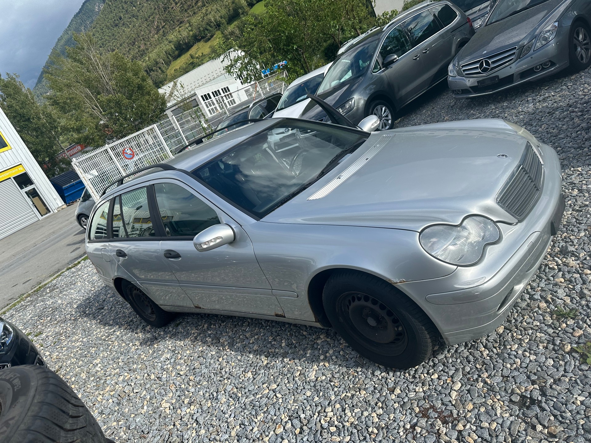 MERCEDES-BENZ C 180 Classic-image-1
