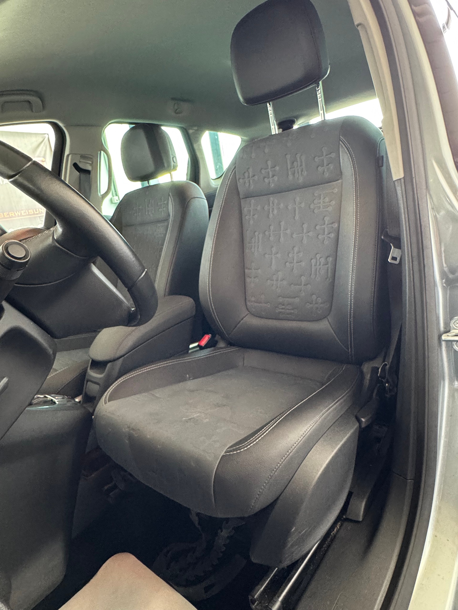 OPEL Meriva 1.7 CDTi Cosmo Automatic-image-13