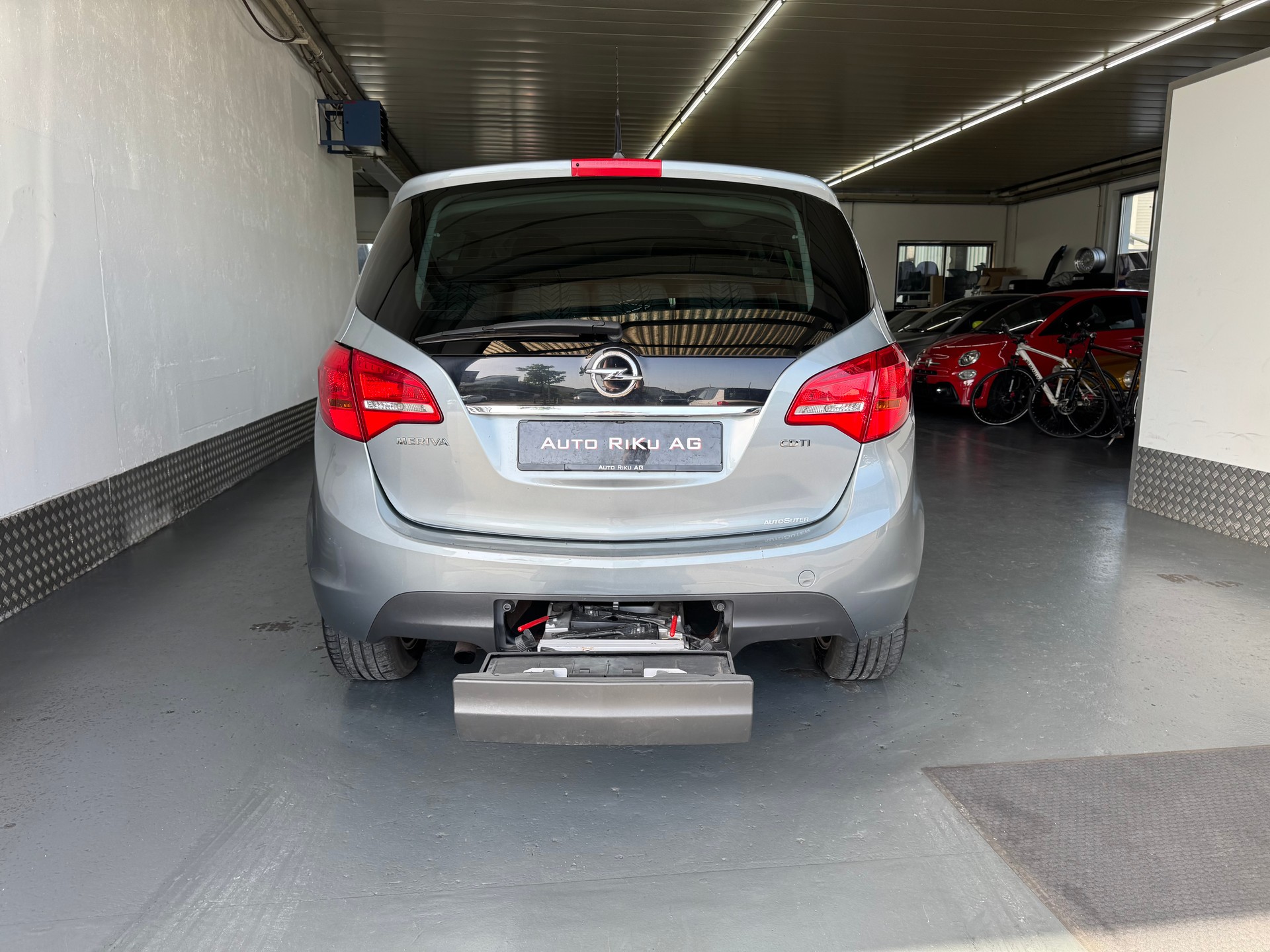 OPEL Meriva 1.7 CDTi Cosmo Automatic-image-10