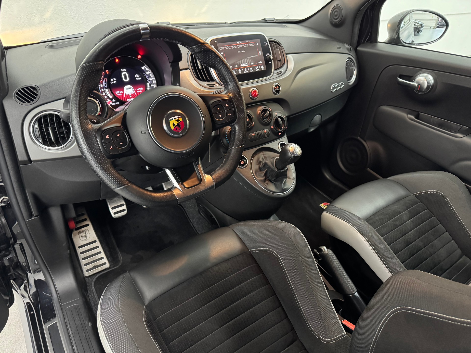 FIAT 595 1.4 16V Turbo Abarth Pista-image-10
