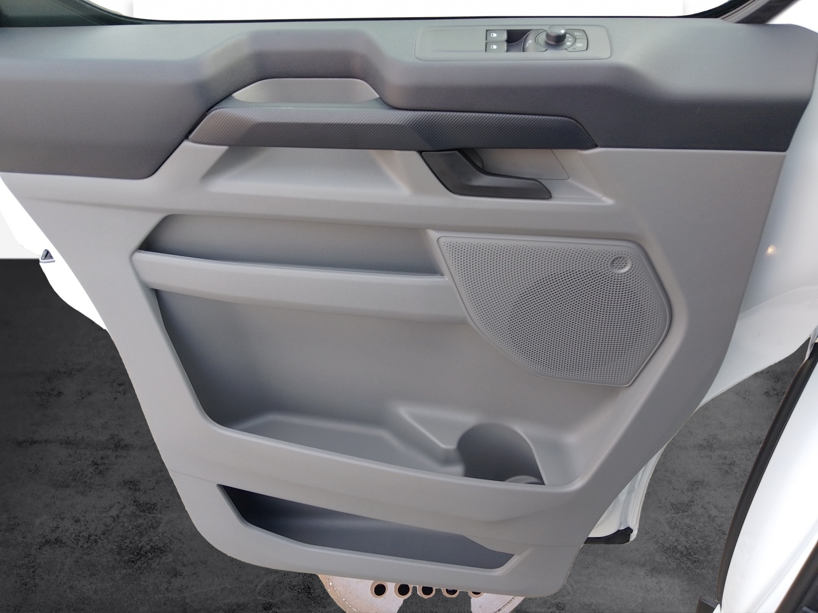 FORD Transit Custom Van 280 L1 2.0 EcoBlue 136 Trend-image-11