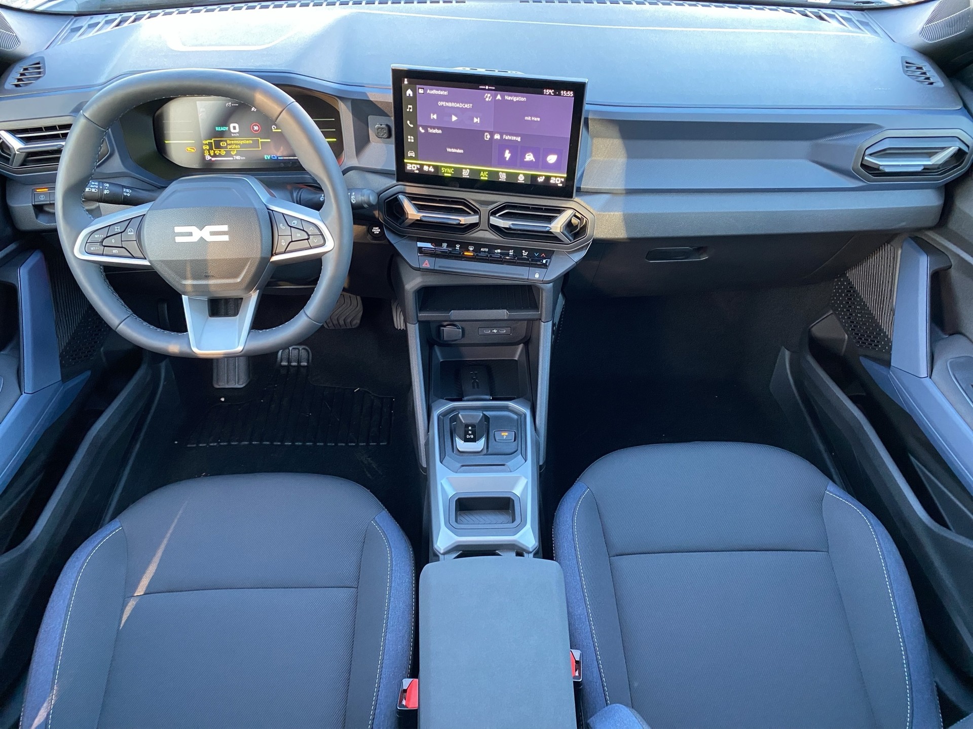 DACIA Bigster HEV 155 Expression-image-12