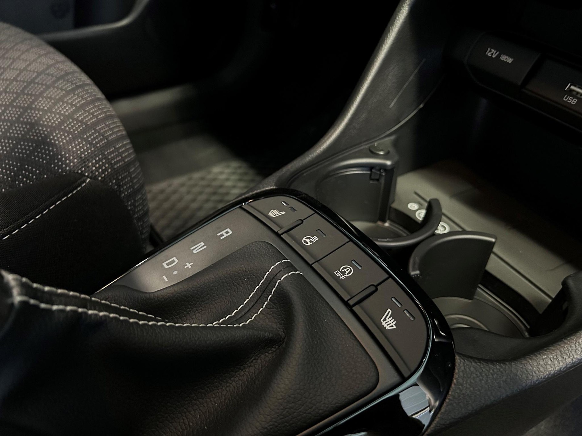 KIA Picanto 1.0 GDi Power-image-9
