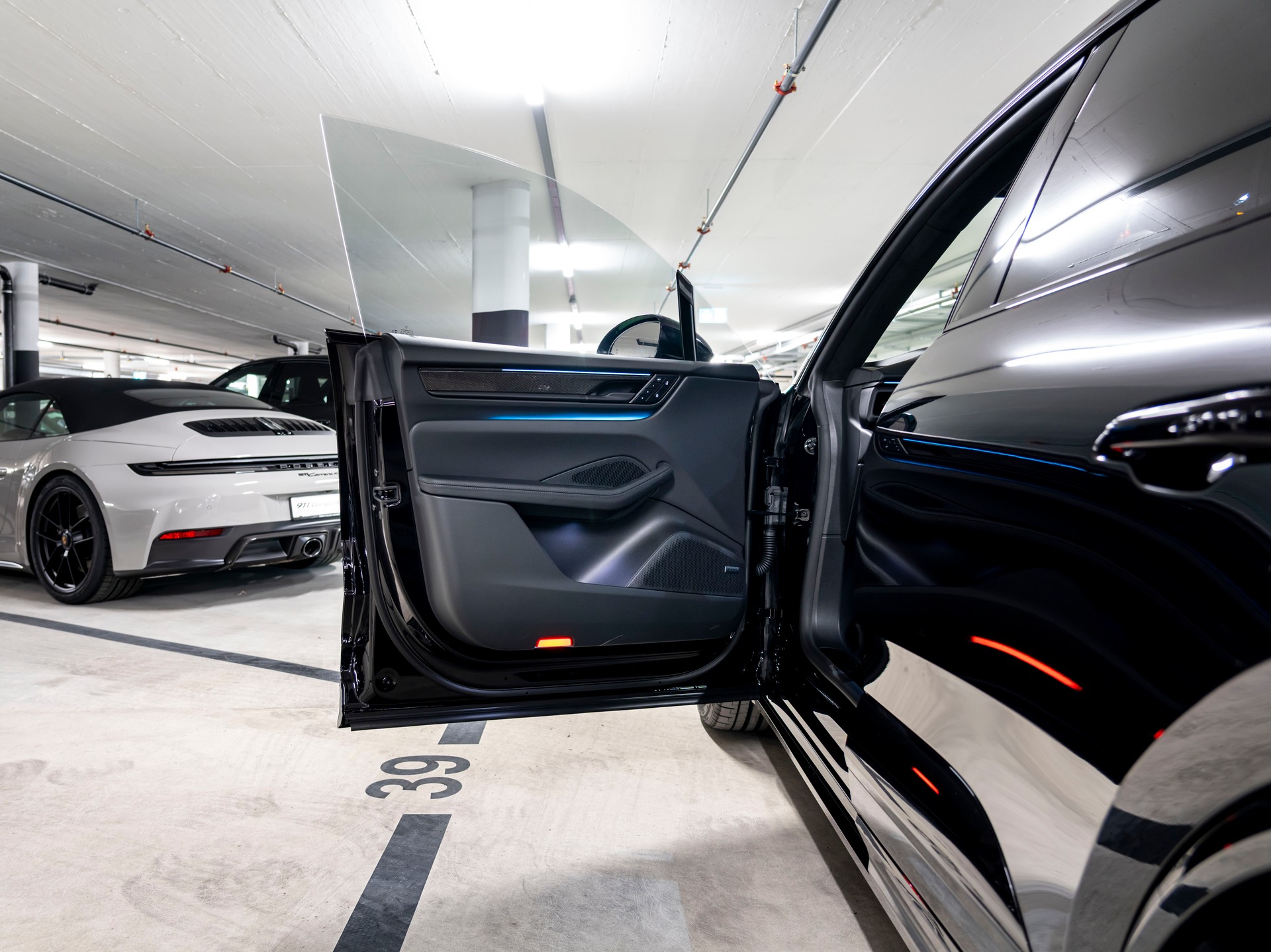 PORSCHE Macan Turbo 100kWh-image-20