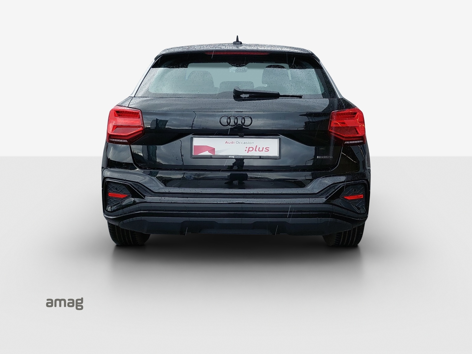 AUDI Q2 40 TFSI S line quattro S-tronic-image-3