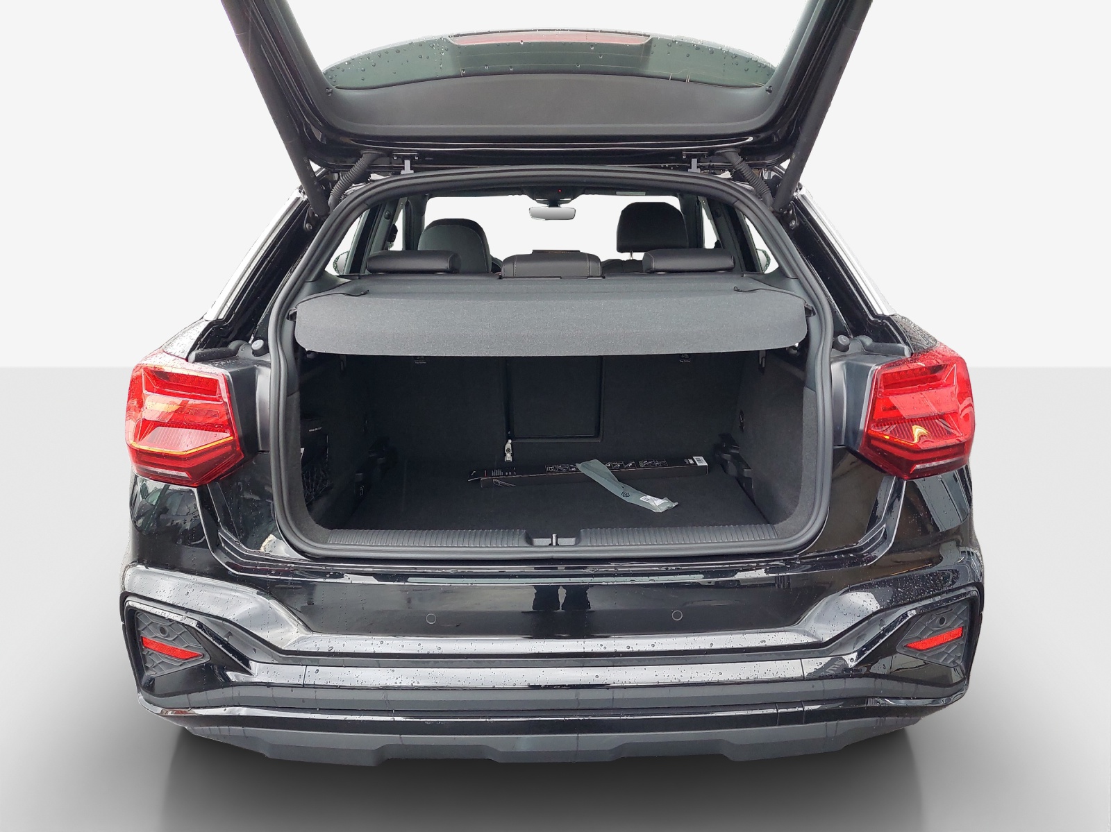 AUDI Q2 40 TFSI S line quattro S-tronic-image-12