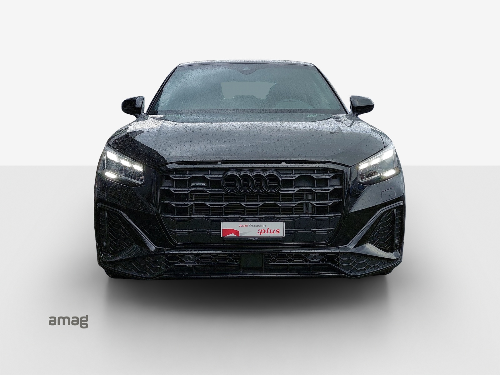 AUDI Q2 40 TFSI S line quattro S-tronic-image-6