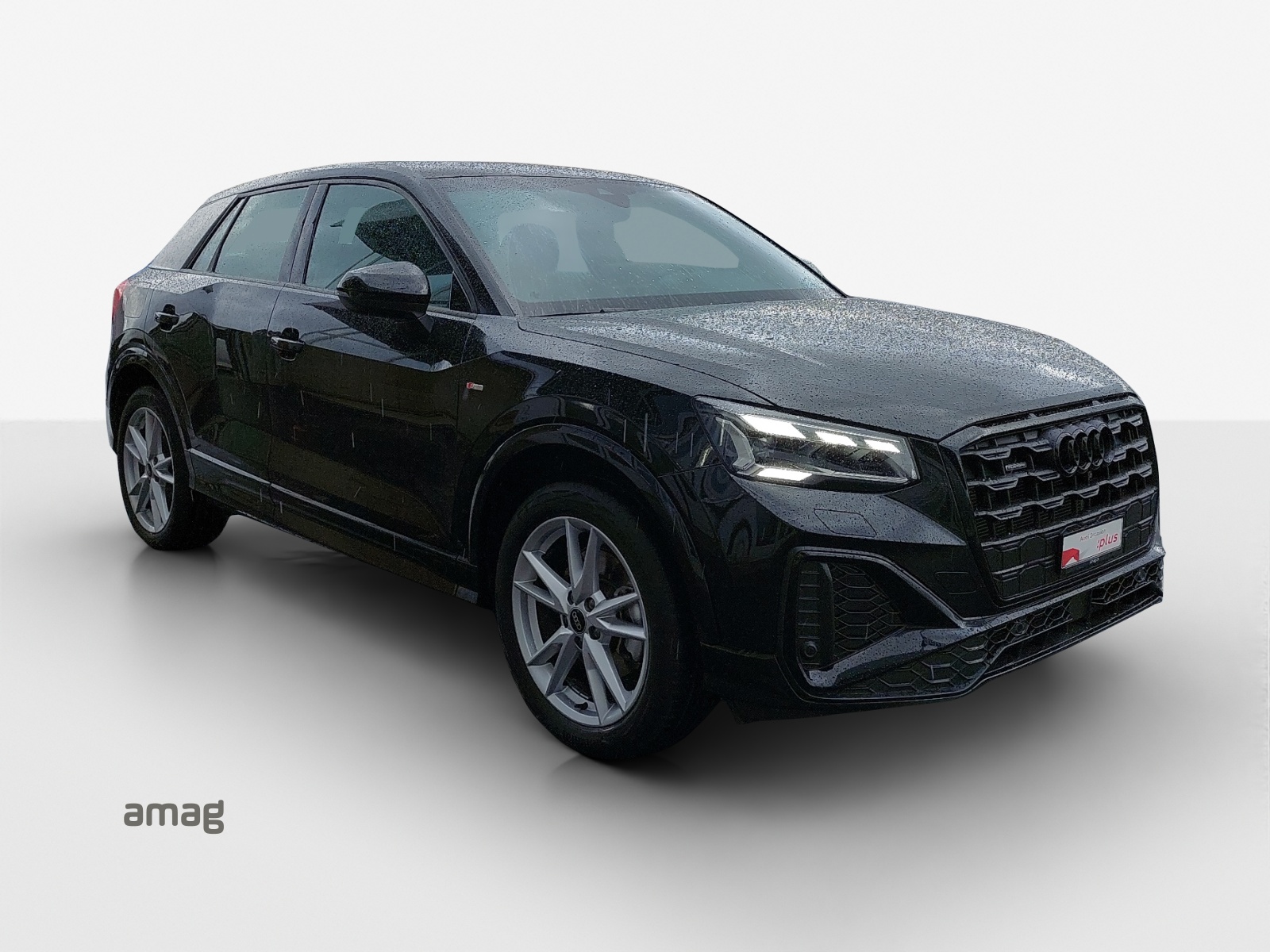 AUDI Q2 40 TFSI S line quattro S-tronic-image-5