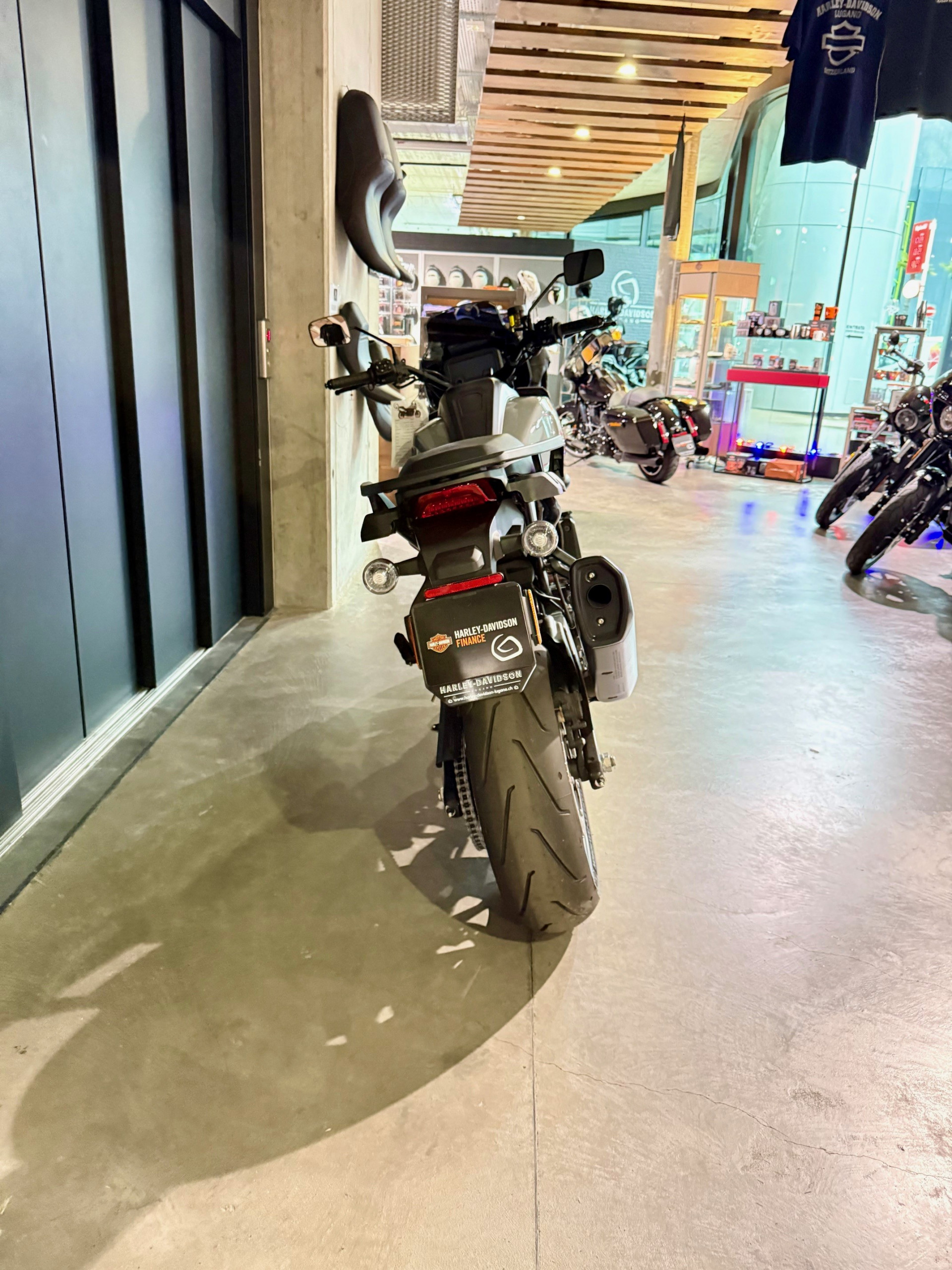 HARLEY-DAVIDSON RA 1250 S Pan America ST-showroom-element-1