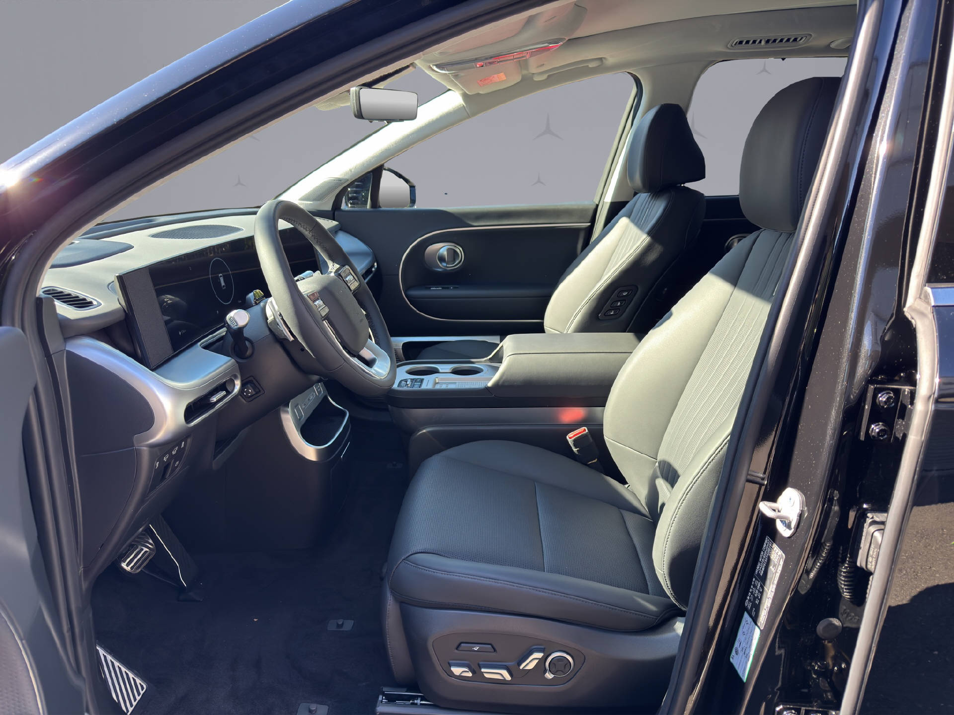 HYUNDAI Ioniq 9 Calligraphy 4WD-image-5
