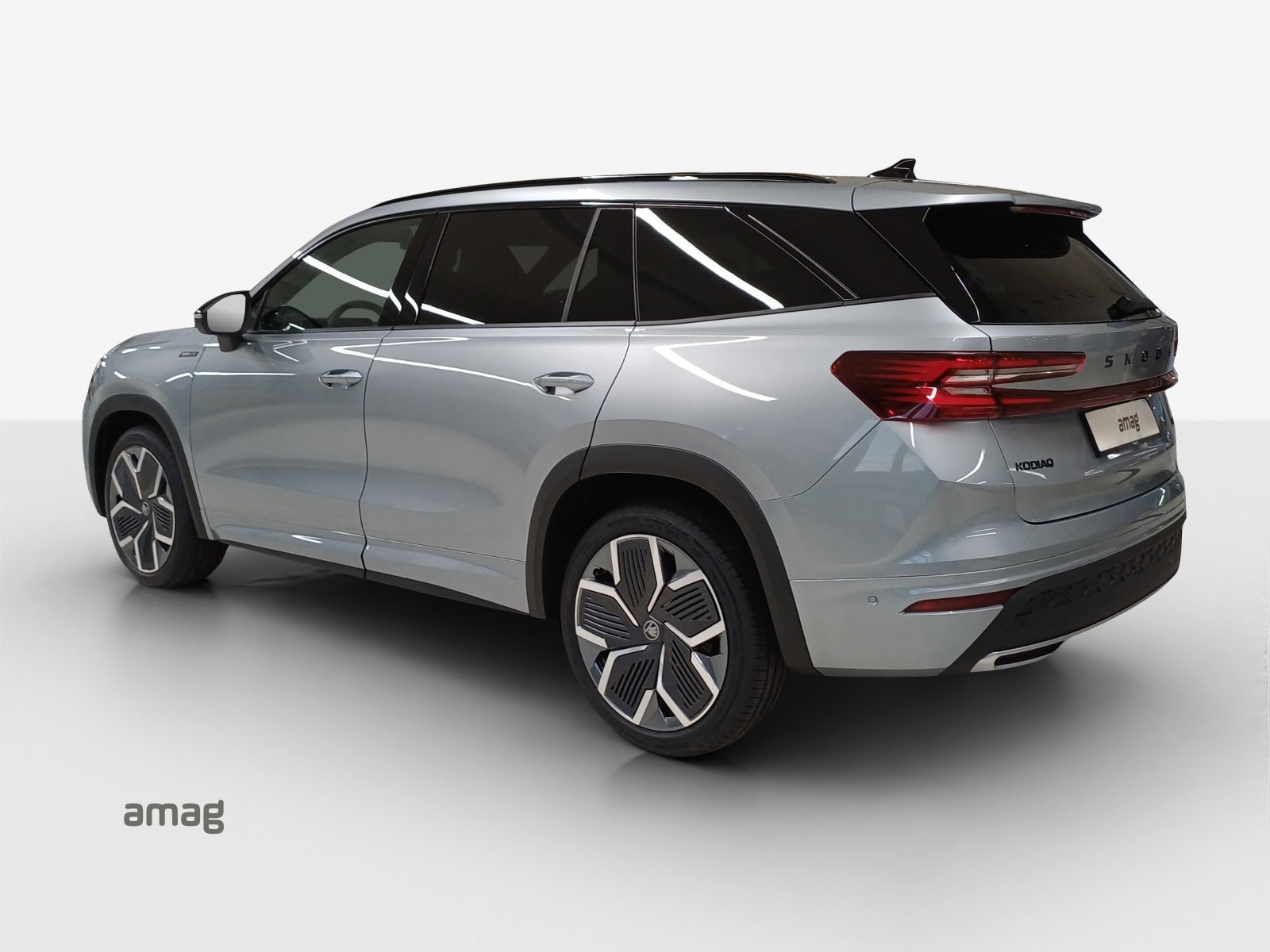 SKODA Kodiaq 2.0 TSI Sportline 4x4-image-2