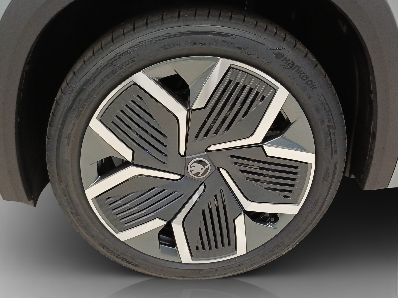 SKODA Kodiaq 2.0 TSI Sportline 4x4-image-13