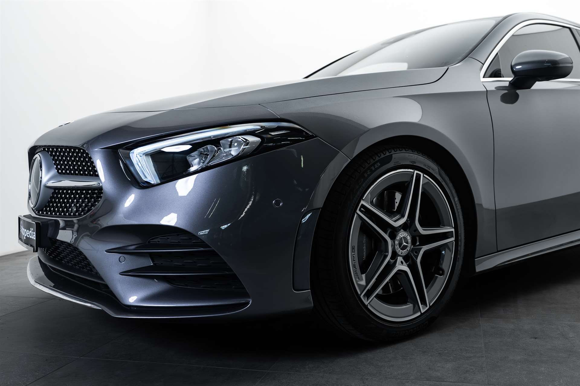 MERCEDES-BENZ A 250 4Matic AMG Line 4Matic 7G-DCT-image-1