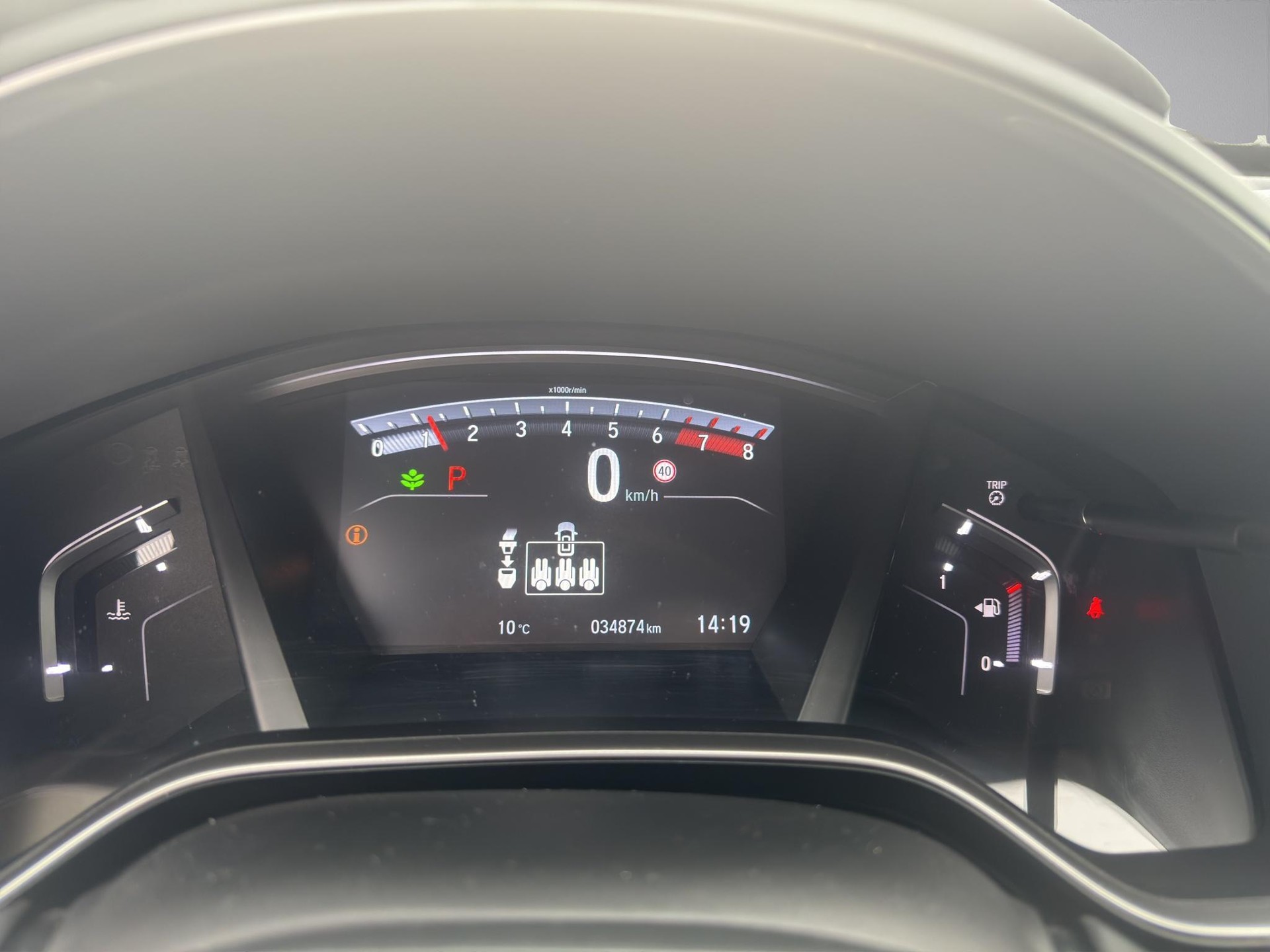 HONDA CR-V 1.5 i-VTEC Executive 4WD-image-10