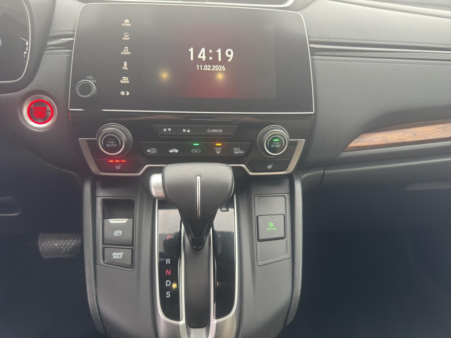 HONDA CR-V 1.5 i-VTEC Executive 4WD-image-13