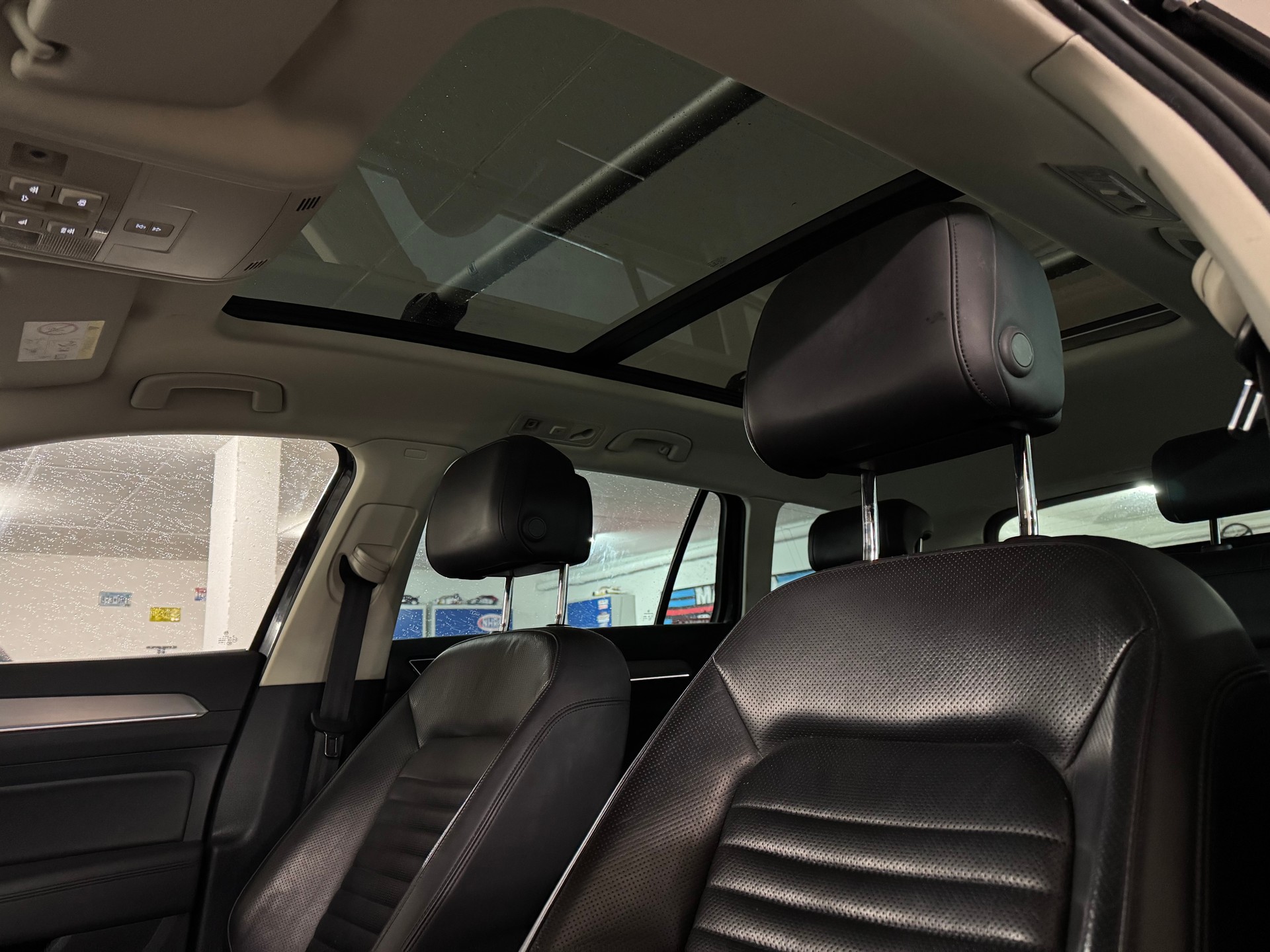 VW Passat Variant 2.0 TDI BMT High. DSG 4Motion Top Ausstattung / Anhängerkupplung-image-11