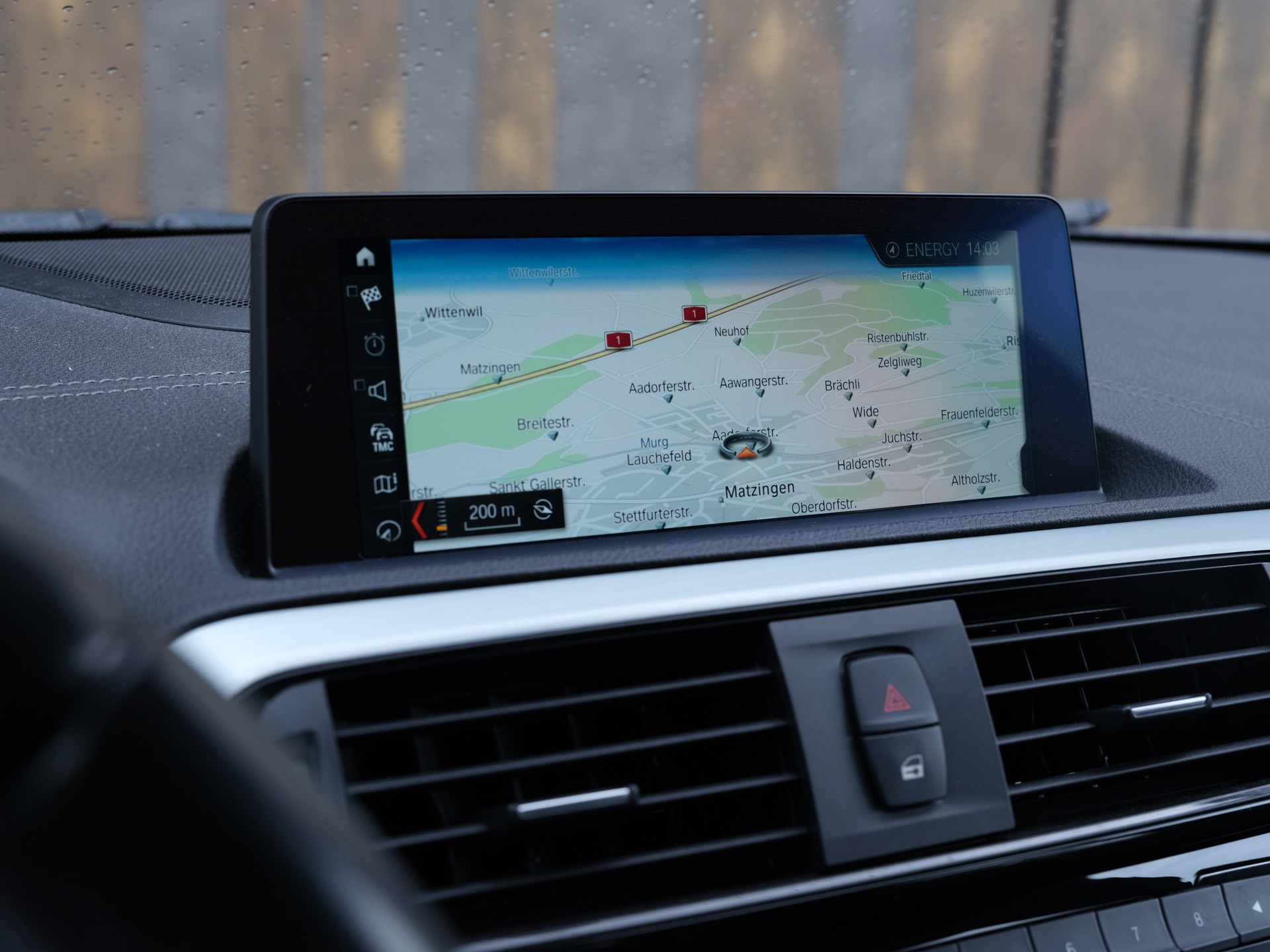 BMW 118i Edition M Sport Steptronic-image-12