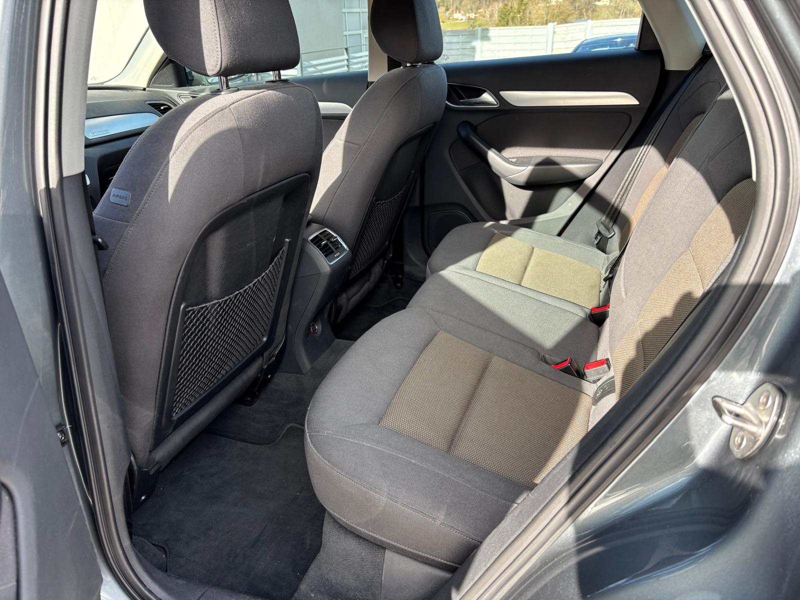 AUDI Q3 2.0 TFSI quattro-image-11