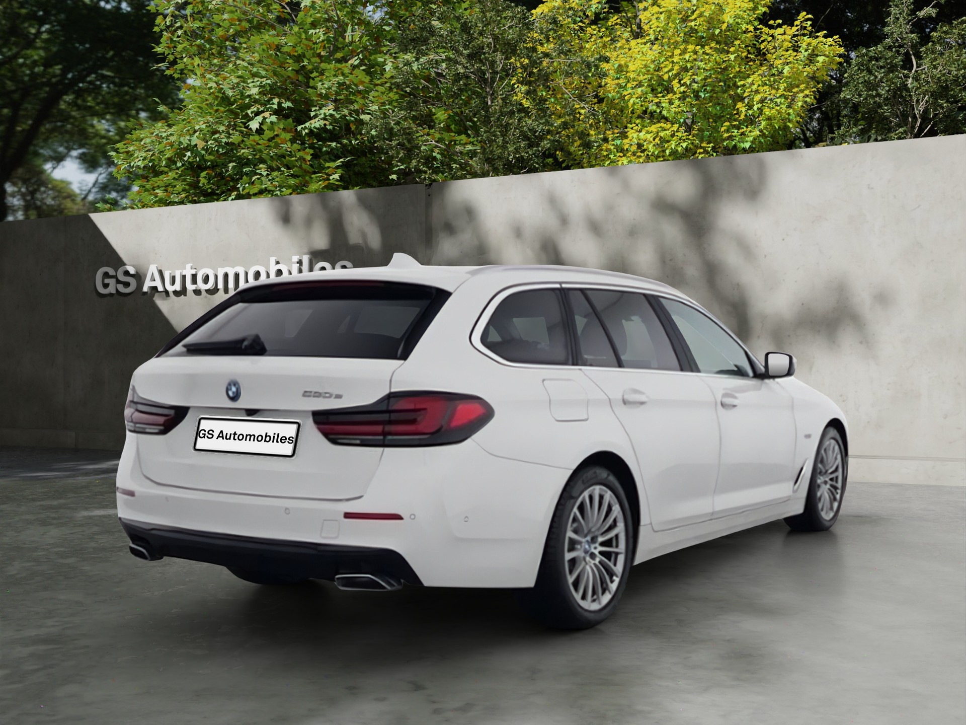 BMW 520e Touring Steptronic-image-2