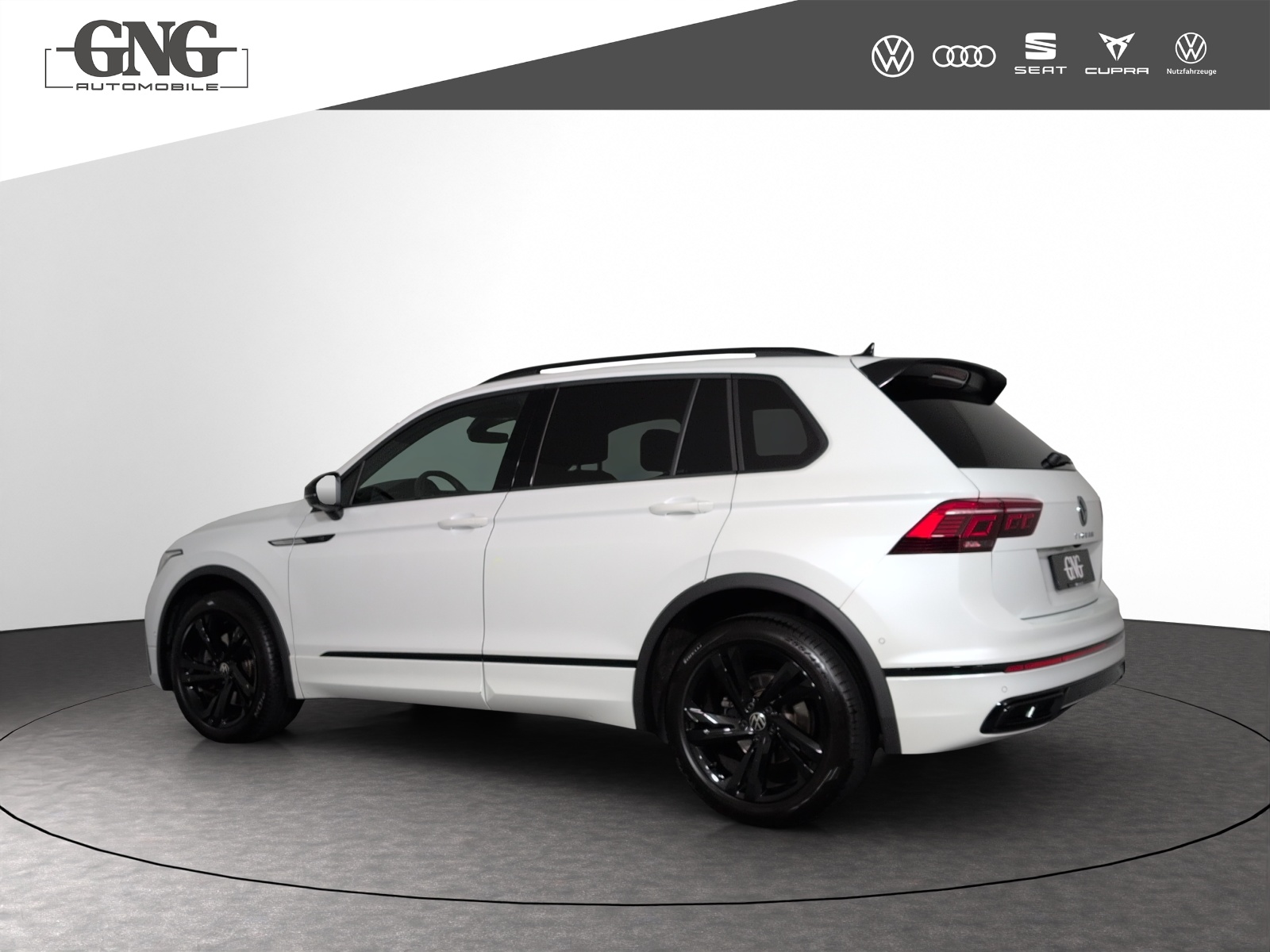 VW Tiguan 2.0TSI R-Line 4Motion DSG-showroom-element-1