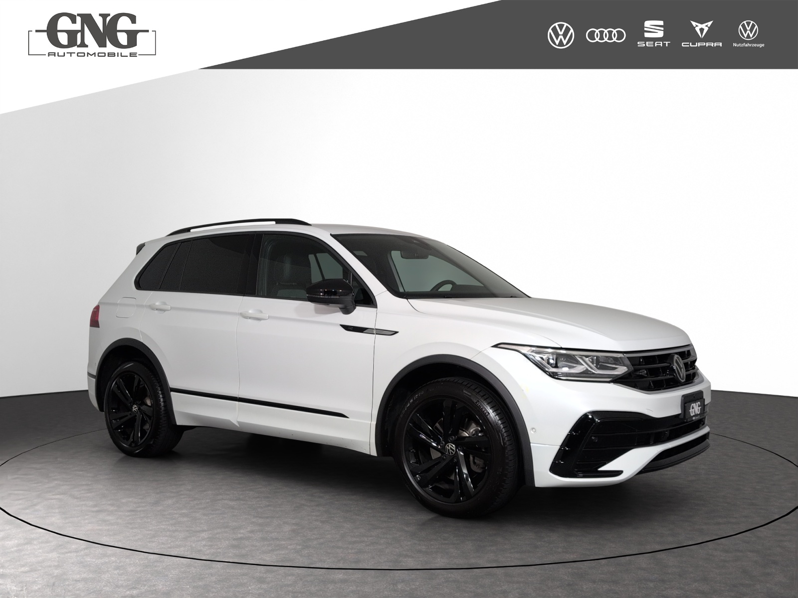 VW Tiguan 2.0TSI R-Line 4Motion DSG-image-3