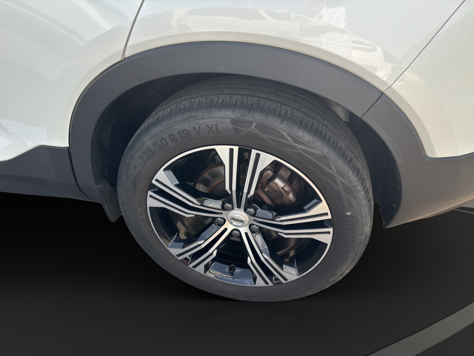 VOLVO XC40 1.5 T5 TE Inscription-image-4