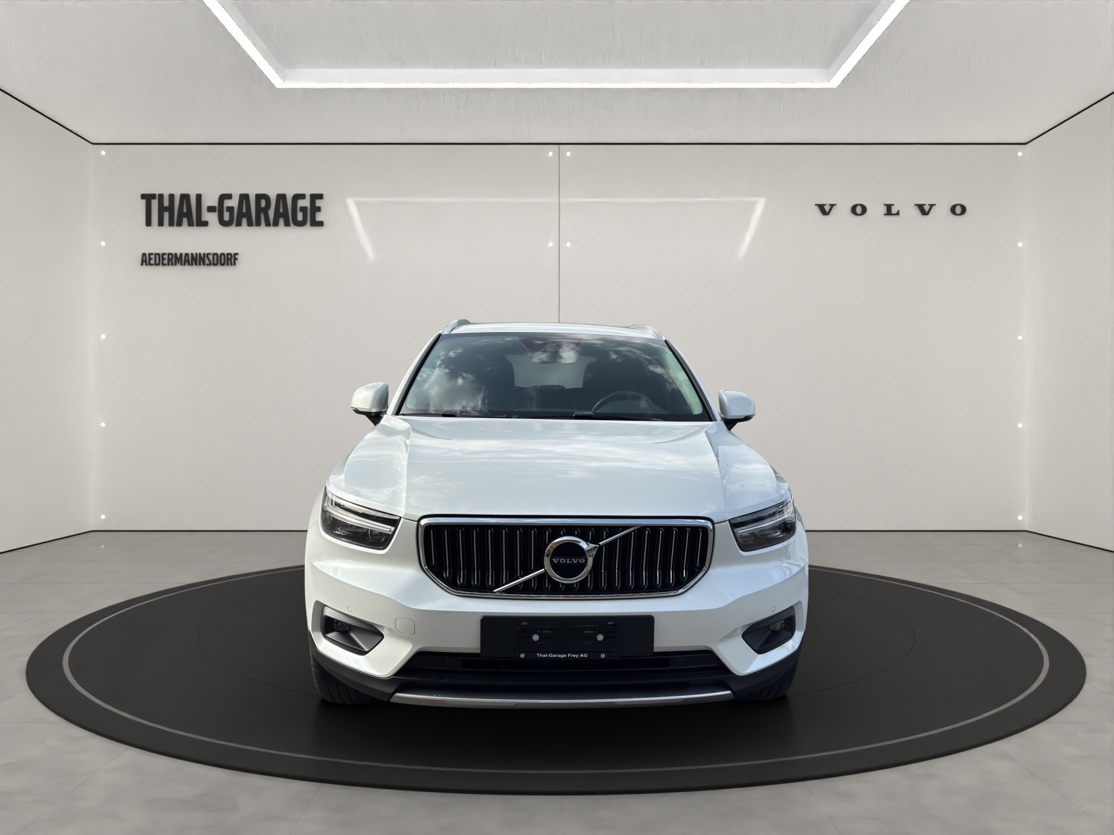 VOLVO XC40 1.5 T5 TE Inscription-image-1