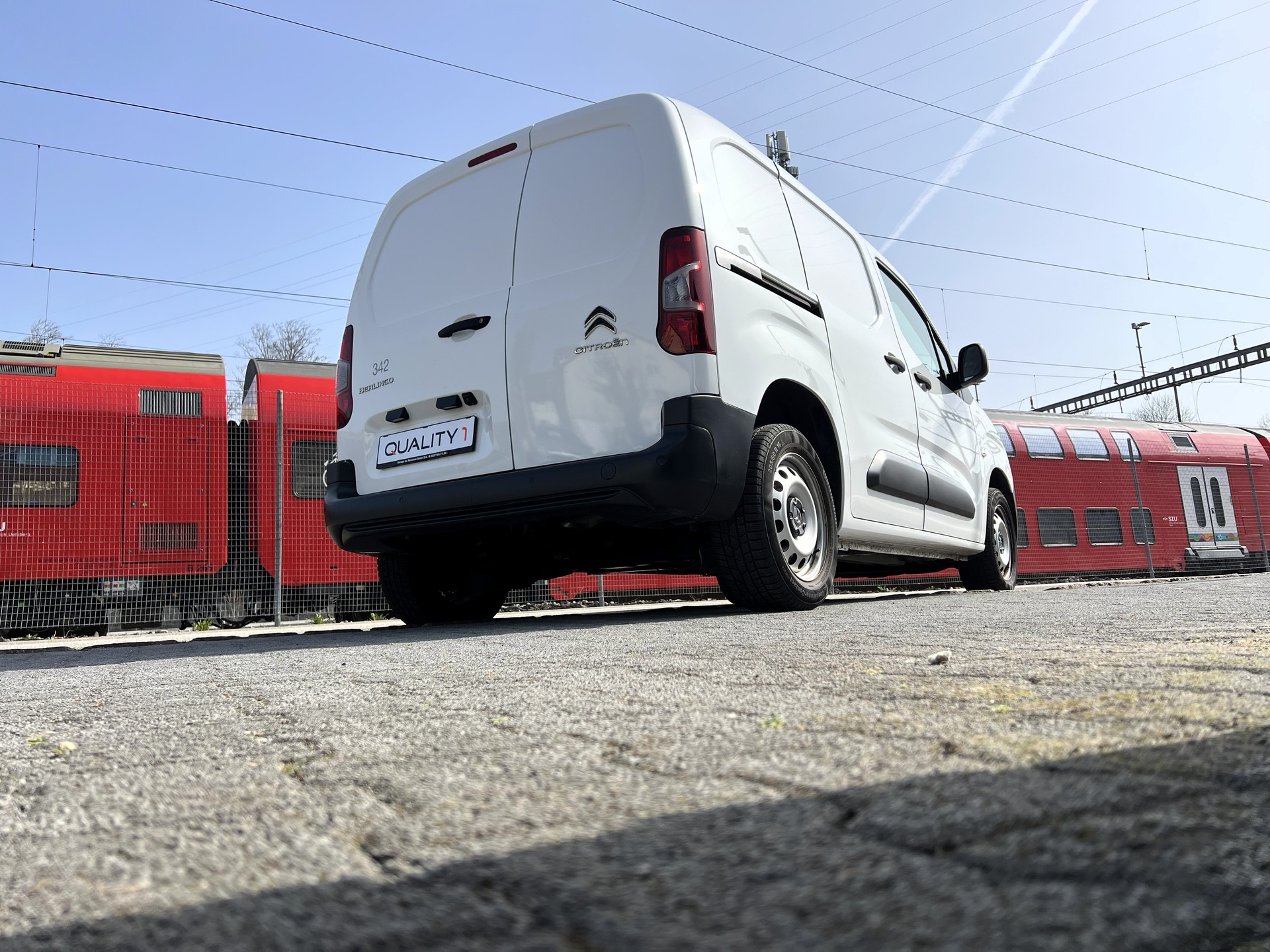 CITROEN Berlingo Van 1.6 Blue HDi 100 s/s Club 650kg-image-14