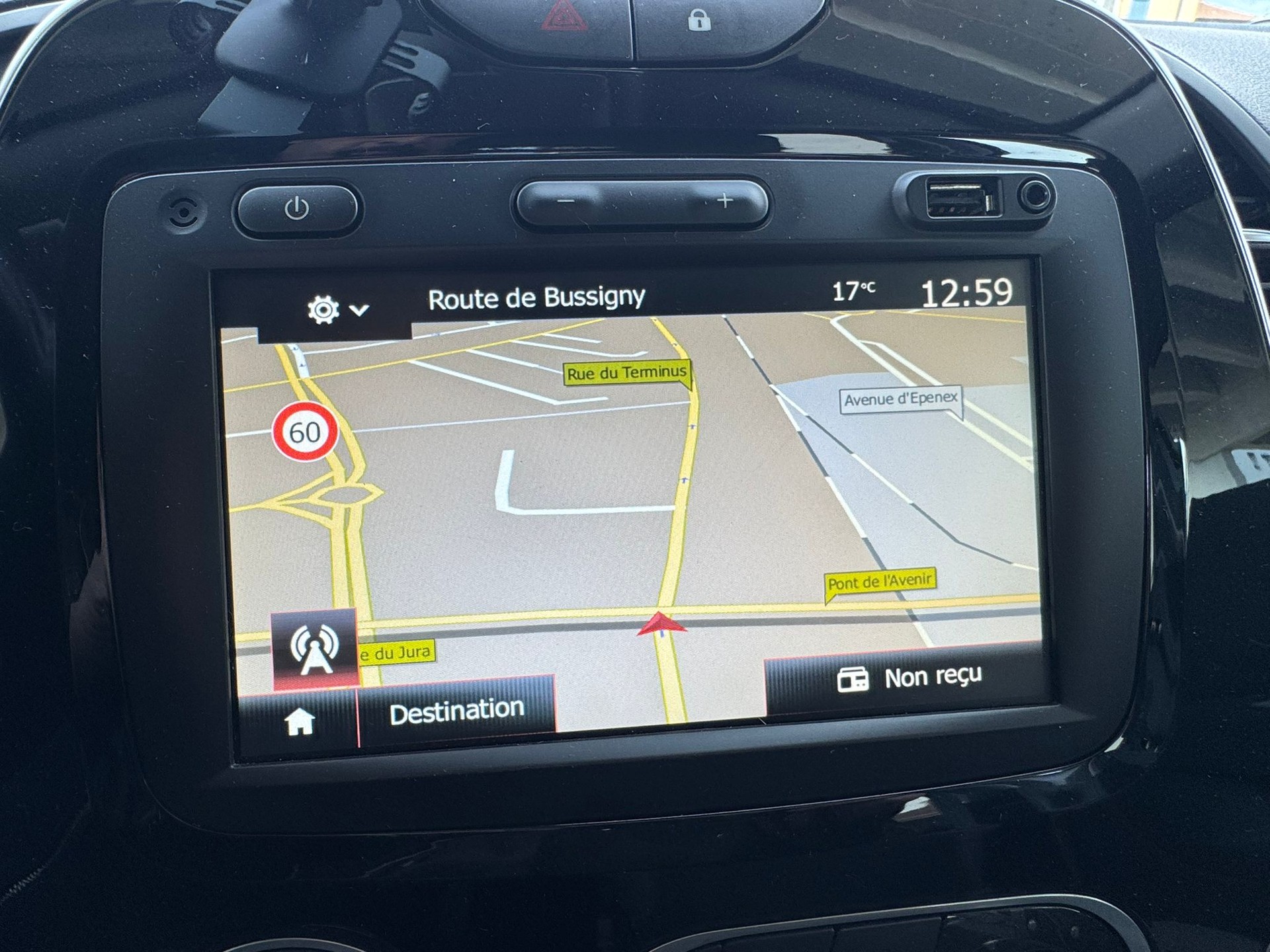 RENAULT Captur 1.3 T 16V Red Edition EDC-image-9