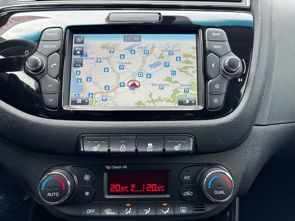 KIA Cee'd Sportswagon 1.6 CRDi Swiss Champion DCT-image-10