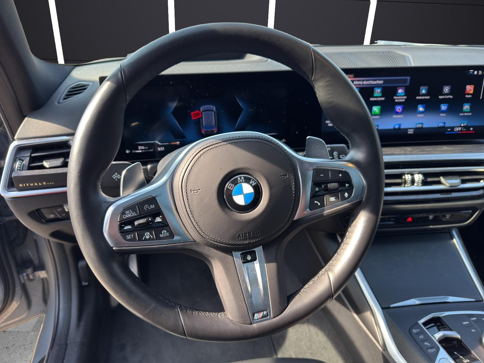 BMW 330i xDrive SAG Touring-image-10