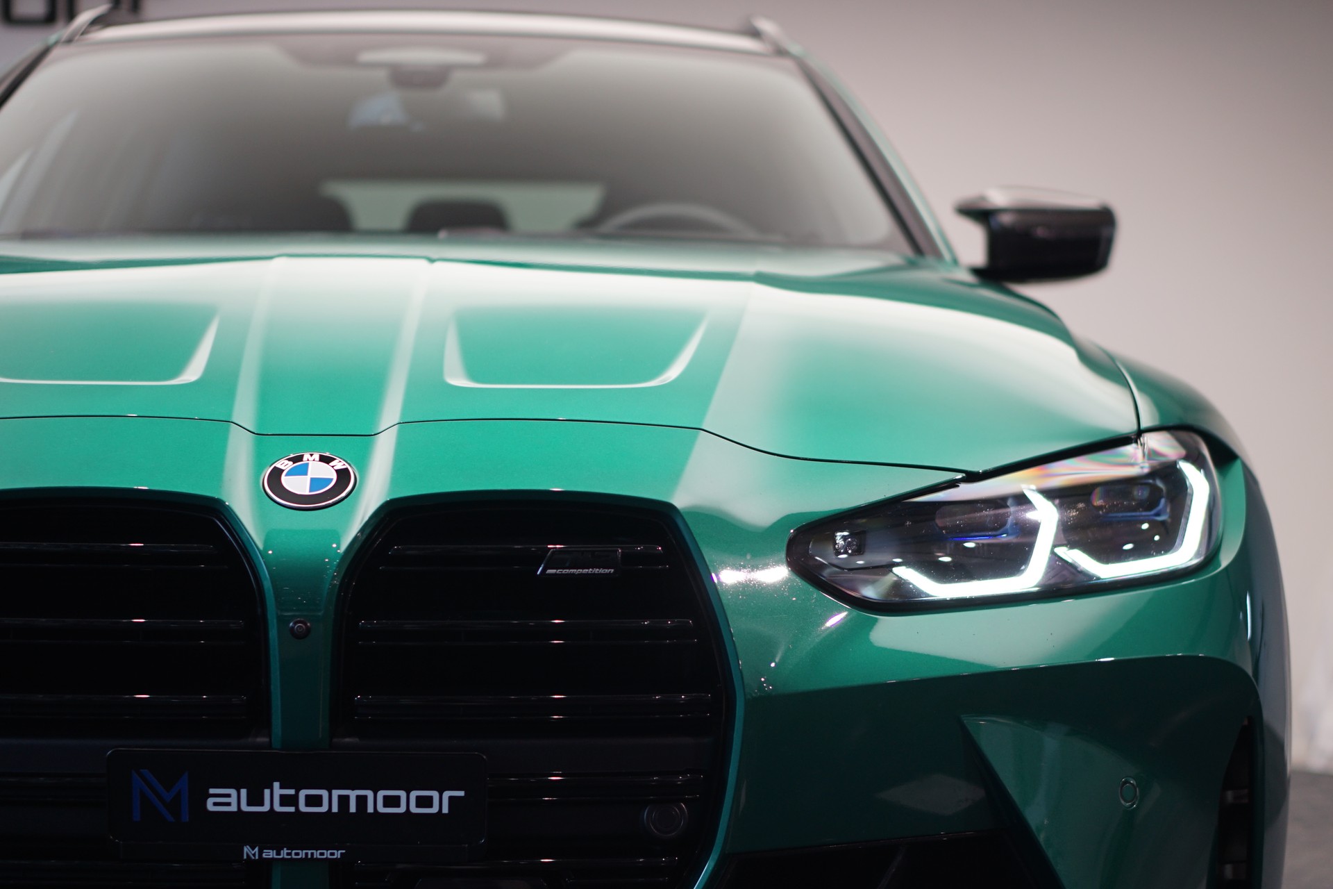 BMW M3 Touring xDrive Competition M *CH-Fahrzeug* *Carbon Paket*-image-9