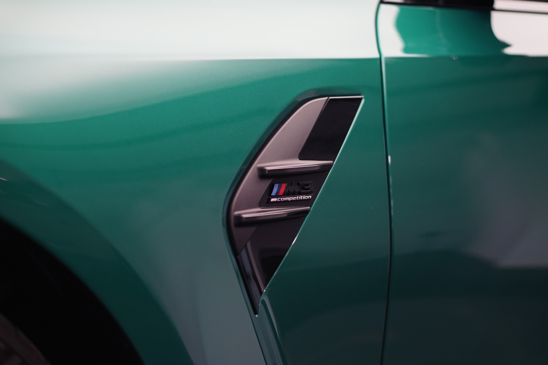 BMW M3 Touring xDrive Competition M *CH-Fahrzeug* *Carbon Paket*-image-45