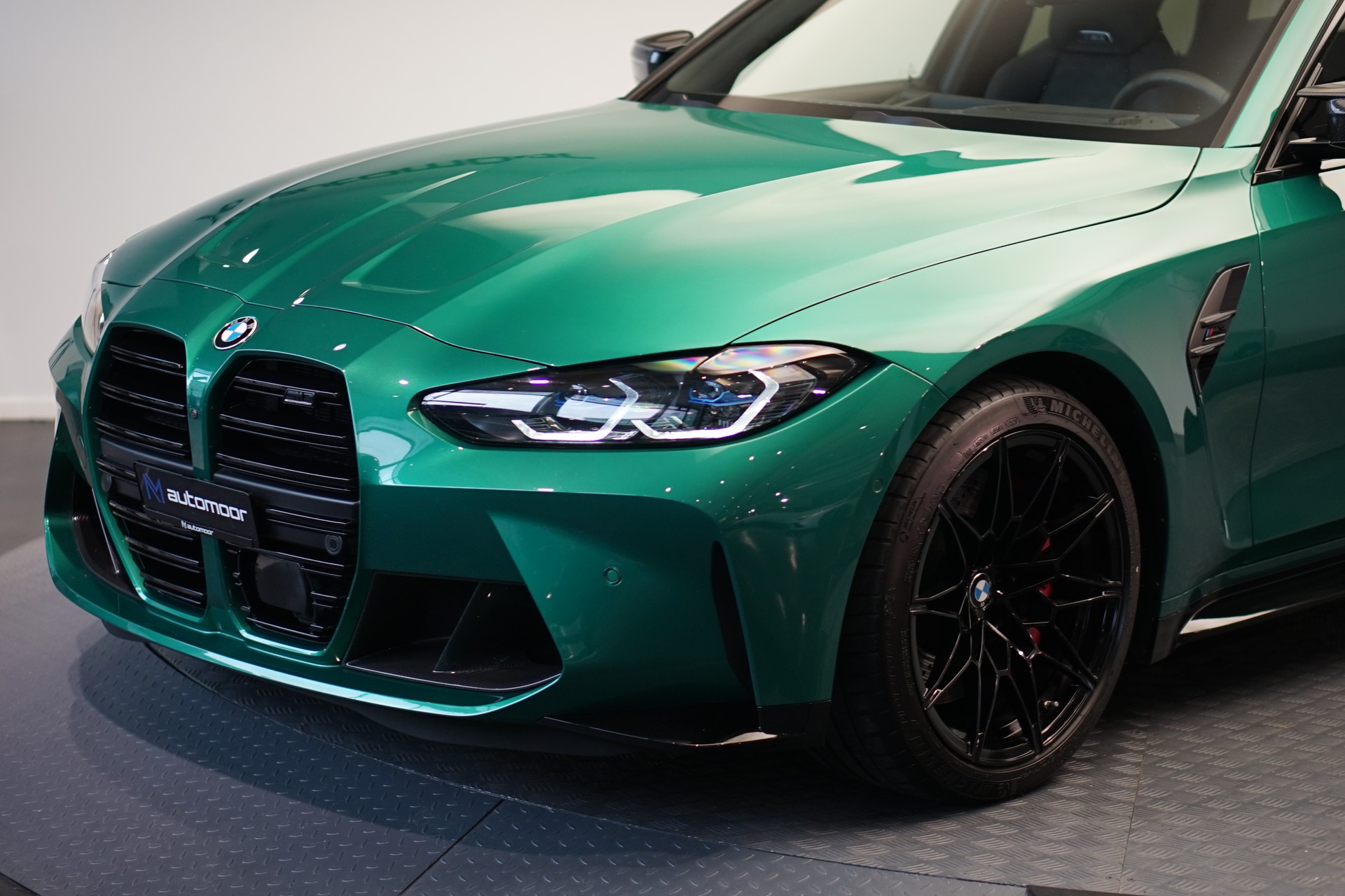 BMW M3 Touring xDrive Competition M *CH-Fahrzeug* *Carbon Paket*-image-44