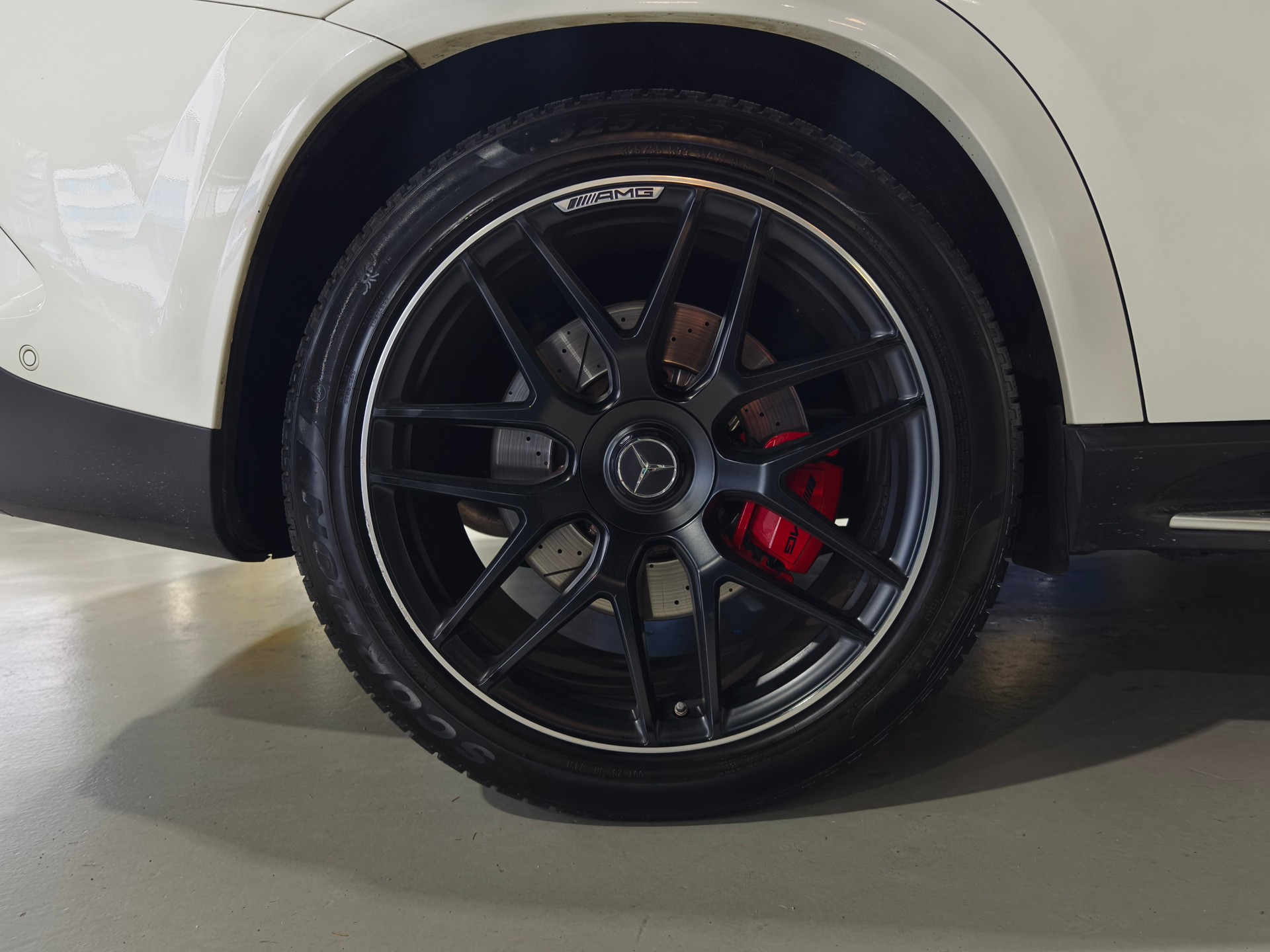 MERCEDES-BENZ GLE 63 S AMG 4matic+ Coupé-image-23