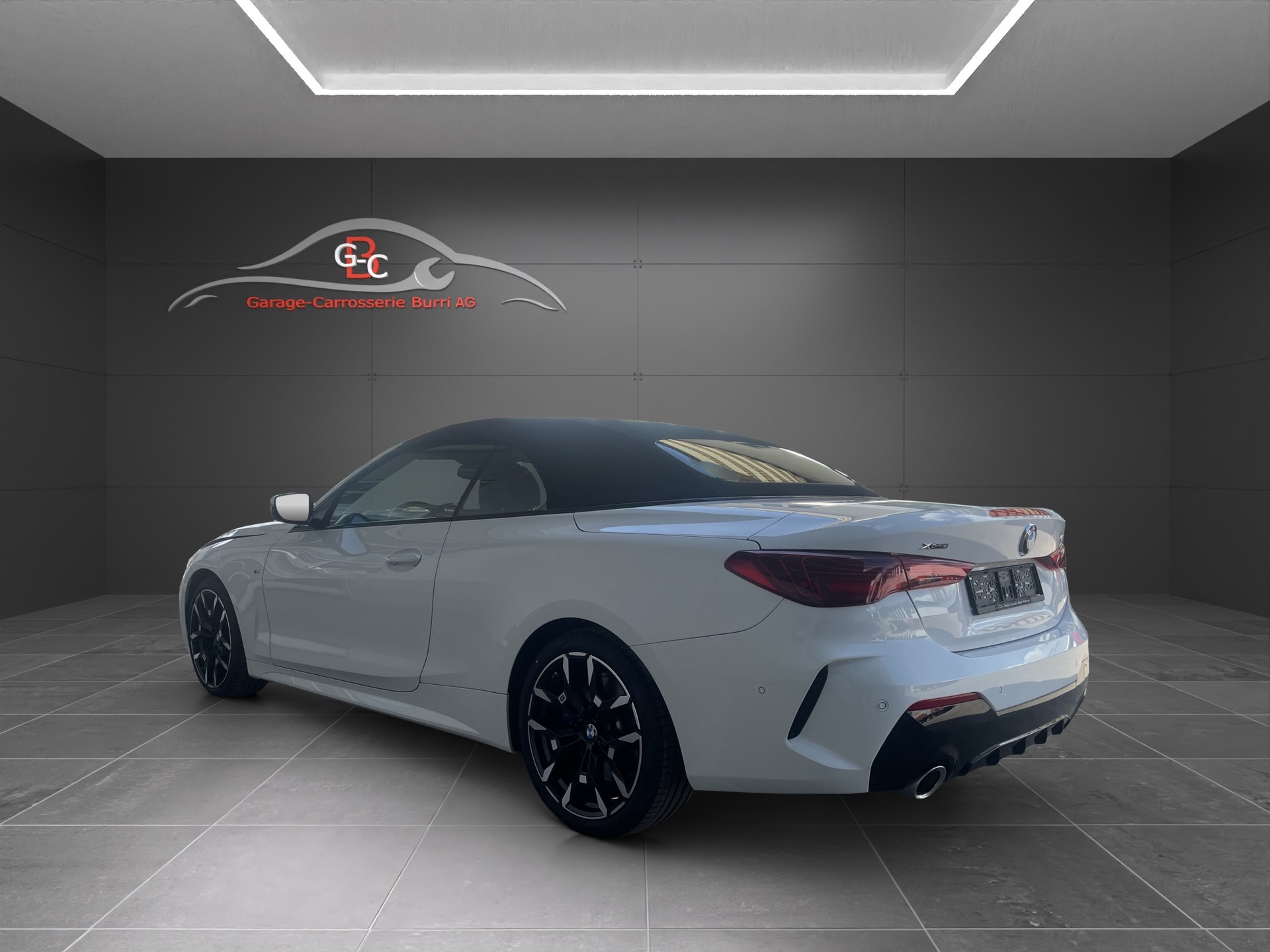 BMW 430i xDrive Cabriolet M Sport Steptronic-image-5