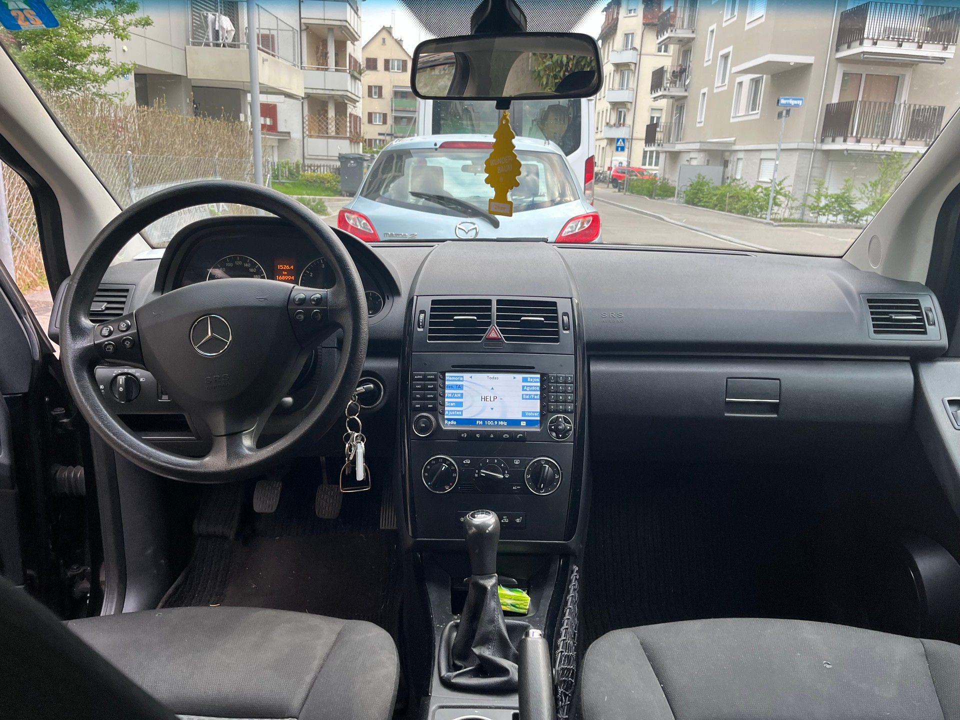 MERCEDES-BENZ A 150 Avantgarde-image-2