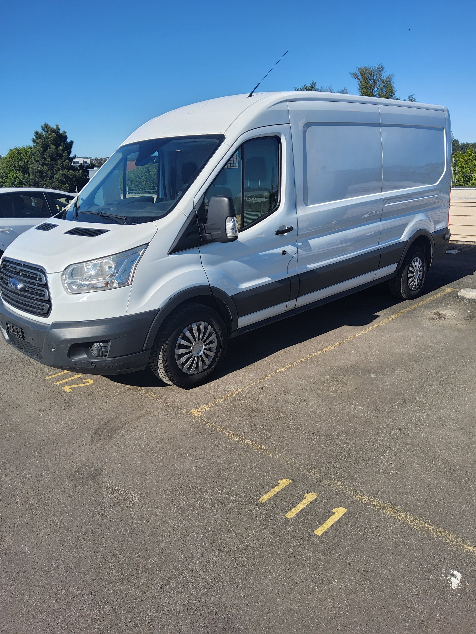 FORD Transit Van 350 L3 Trend 2.0 TDCi 130 FWD-image-1