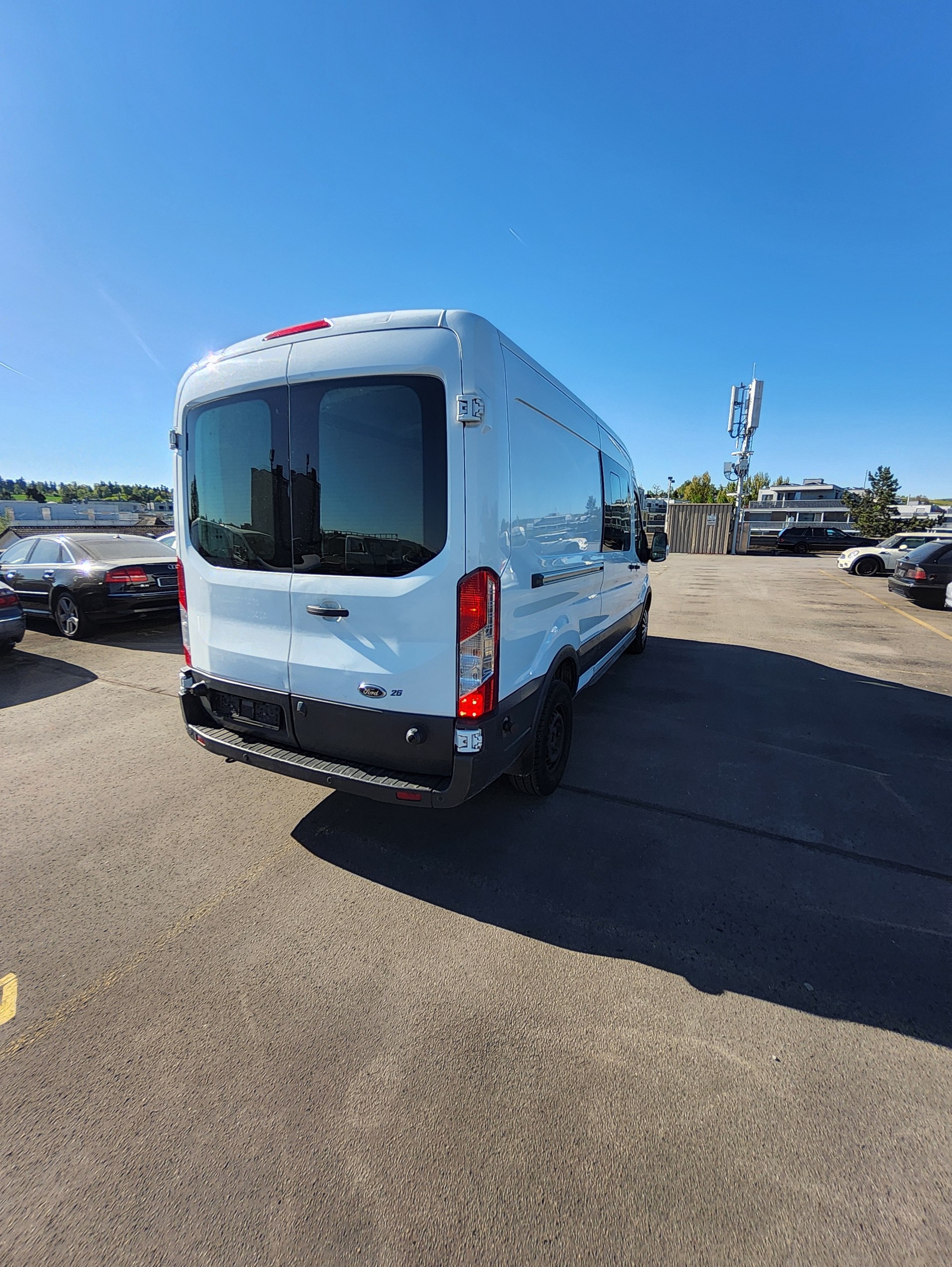 FORD Transit Van 350 L3 Trend 2.0 TDCi 130 FWD-image-3