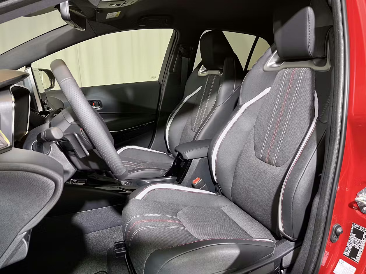 TOYOTA Corolla 2.0 HSD GR-S-image-7