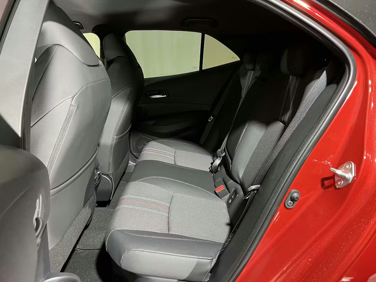 TOYOTA Corolla 2.0 HSD GR-S-image-8