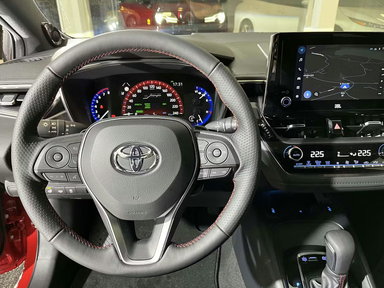 TOYOTA Corolla 2.0 HSD GR-S-image-9