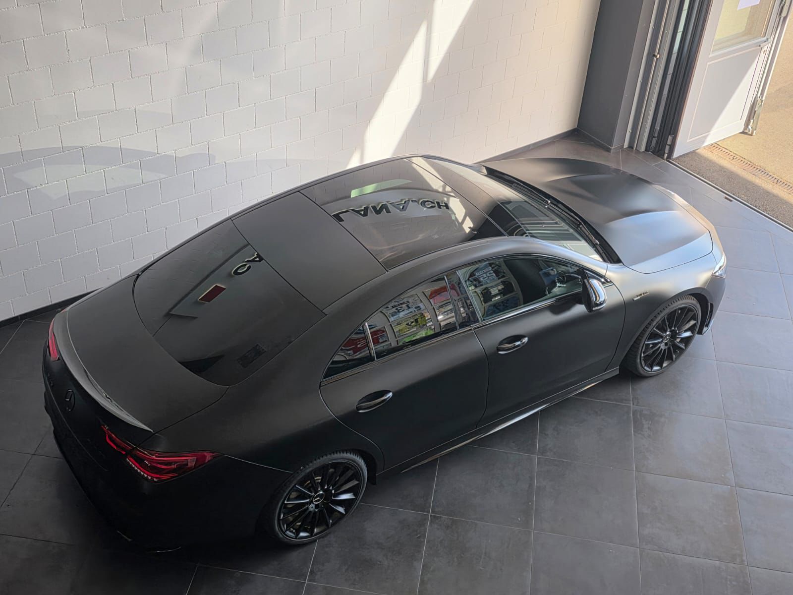 MERCEDES-BENZ CLA 35 AMG 4Matic 7G-DCT-image-3