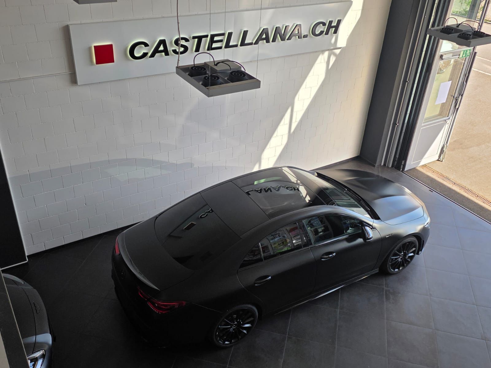 MERCEDES-BENZ CLA 35 AMG 4Matic 7G-DCT-image-4