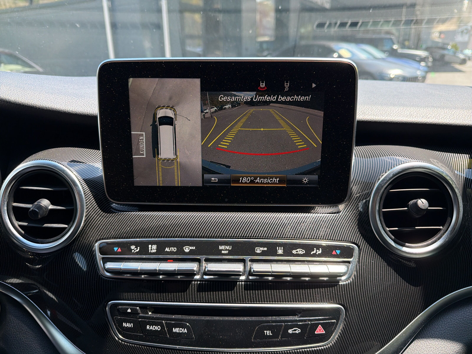 MERCEDES-BENZ V 250 d L 4Matic-image-24